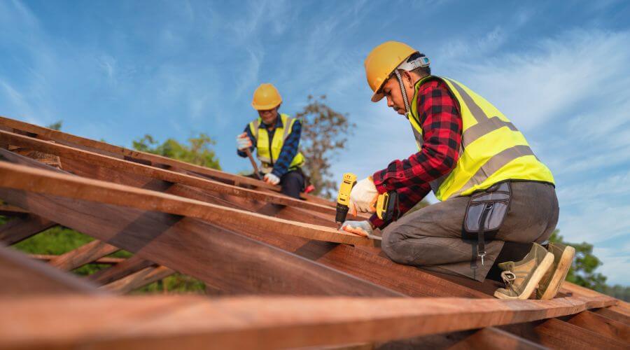 Professional gutter cleaning in Potlatch, ID